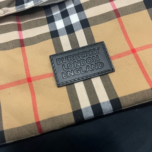 Burberry Beige Checkered Face Mask - Picture 5 of 7